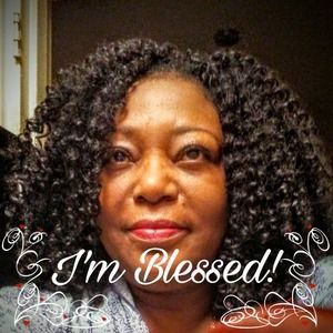 Meet your Posher, Yvette